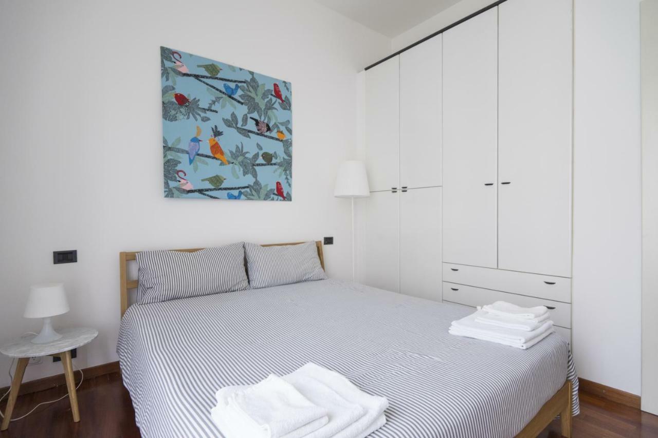 Апартаменты Hacca Collection - Bocconi, Navigli 1Br Милан Экстерьер фото